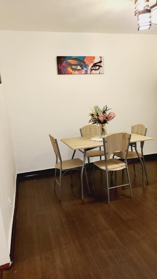 Two Bedroom Aparthotel With Garden View Bucarest Exterior foto